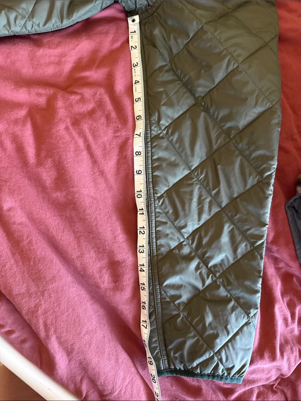 NWT Patagonia Women’s Diamond Quilted Bomber Hoody Jacket - Picture 10 of 11